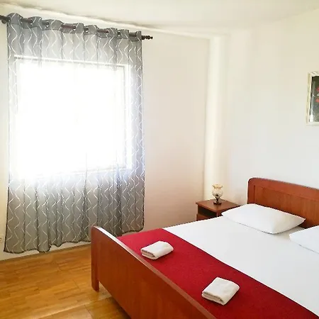 Boze 3* Vodice